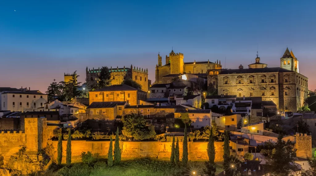 Cuidadores a Domicilio para Mayores y Ancianos en Cáceres